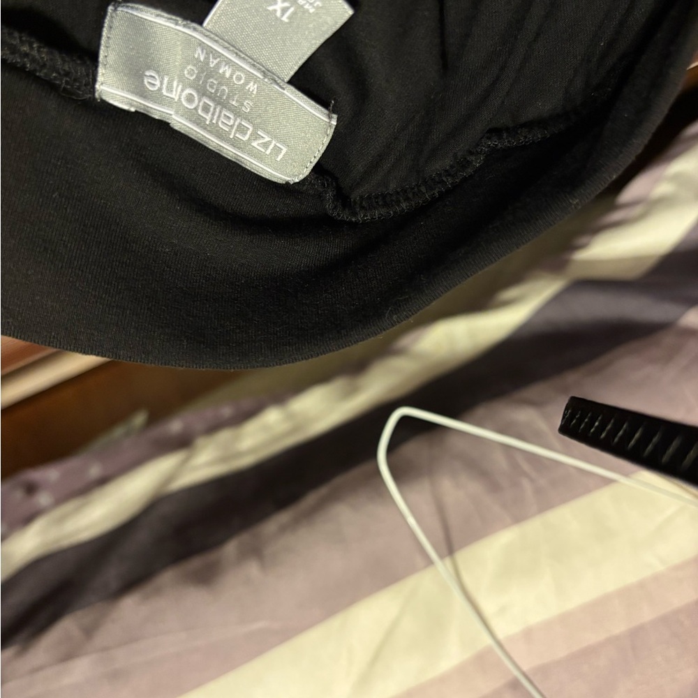 Lululemon Athletica Elegant Black Maxi Skirt - Picture 3 of 3